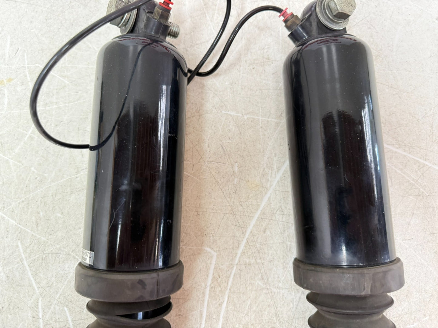 2003 HARLEY ELECTRA GLIDE Showa Rear Air Shock Absorber Left & Right