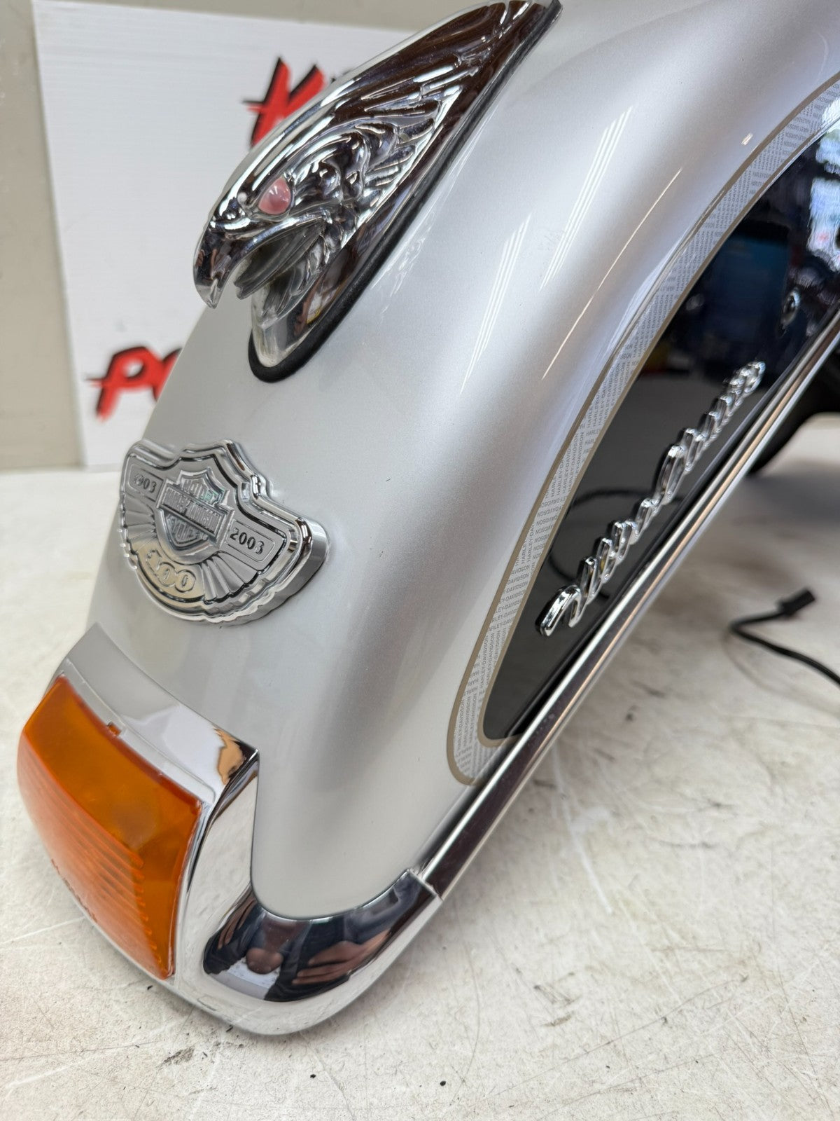 2003 HARLEY ELECTRA GLIDE Front Fender + Emblem 100th Anniversary 