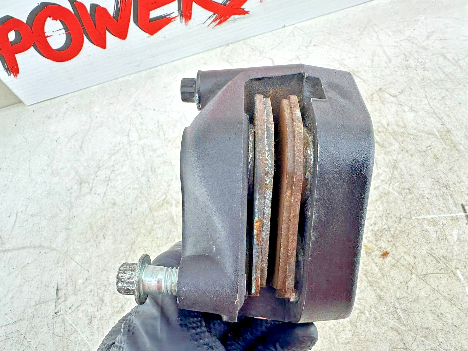 2002 HARLEY DYNA LOW RIDER OEM HD Front Left Brake Caliper 4 Piston