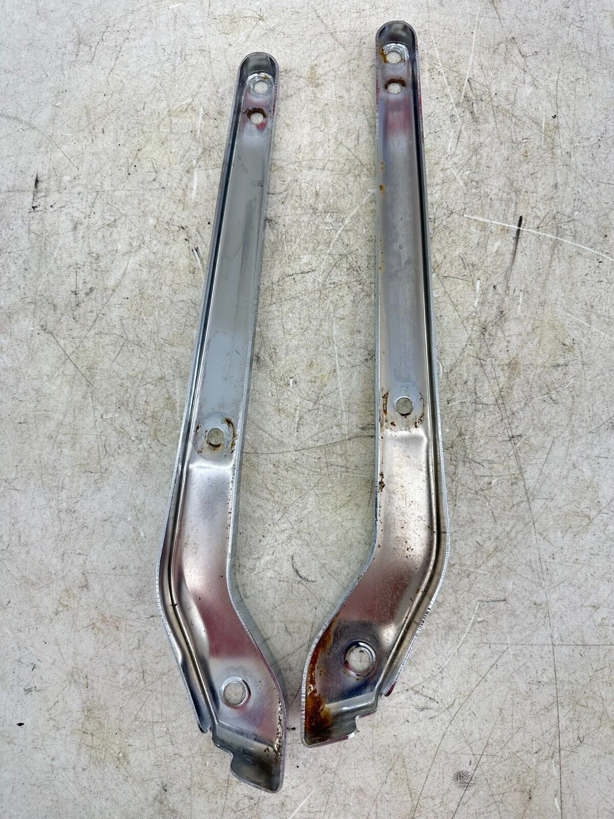 2002 HARLEY DYNA LOW RIDER Chrome Rear Fender Frame Strut Arm Bars