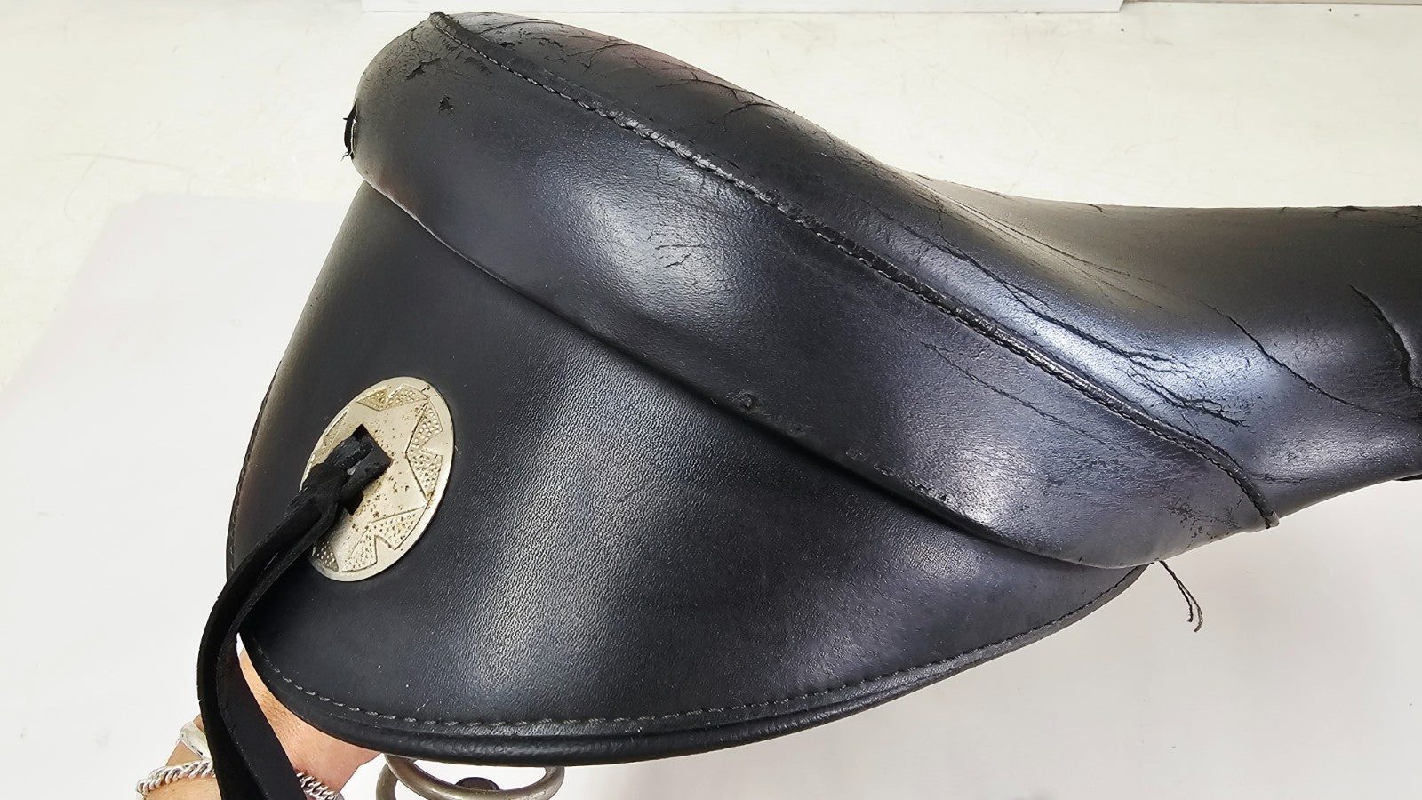 1995 HARLEY SOFTAIL FATBOY Corbin Solo Springer Driver Seat Chrome Filler Panel