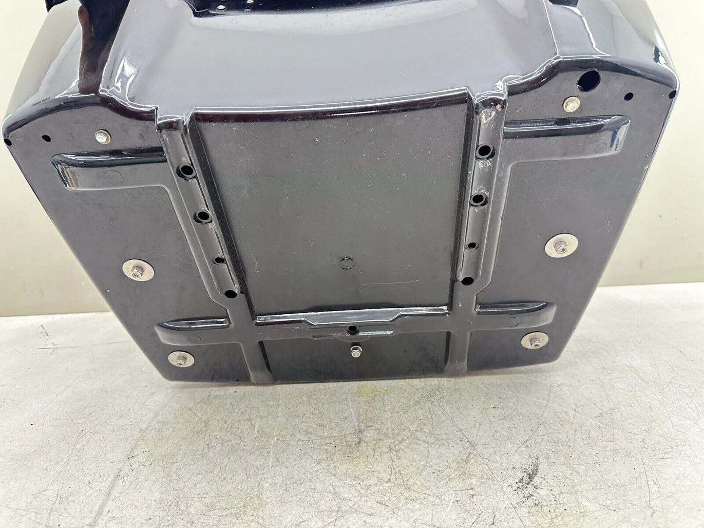 2003 HARLEY ELECTRA GLIDE classic Trunk Top Box W/ Luggage Lock + Key