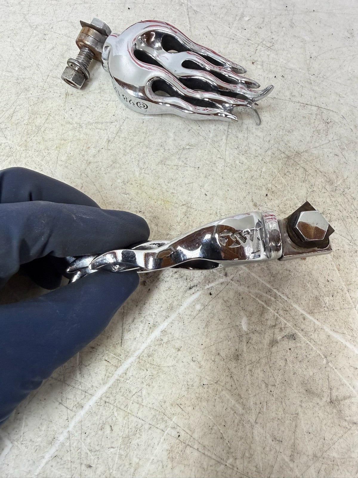 1993 HARLEY DYNA Wide Glide Chrome Flame Front Rear Foot Pegs Foot Rest