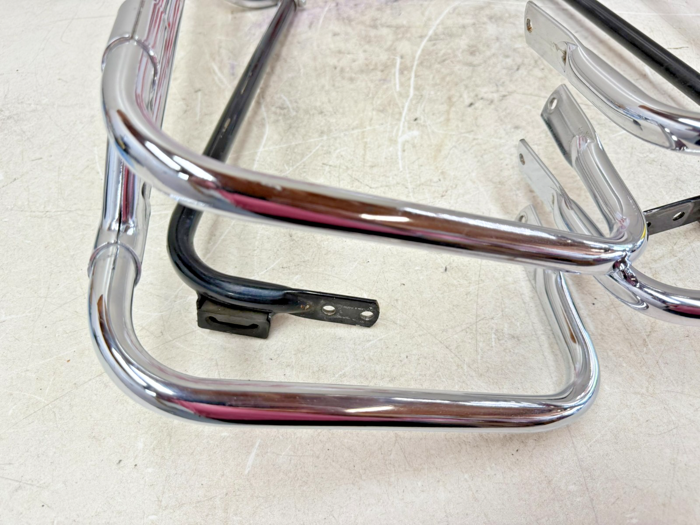 2003 HARLEY ELECTRA GLIDE Chrome Left Right Saddlebag Surround Bumper