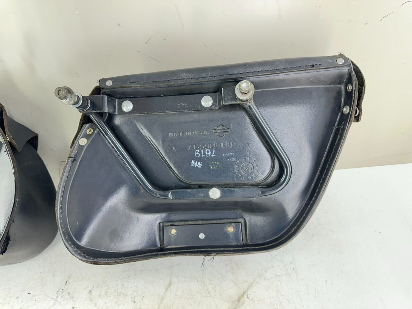 2001 HARLEY DAVIDSON SOFTAIL Leather OEM HD Saddlebags