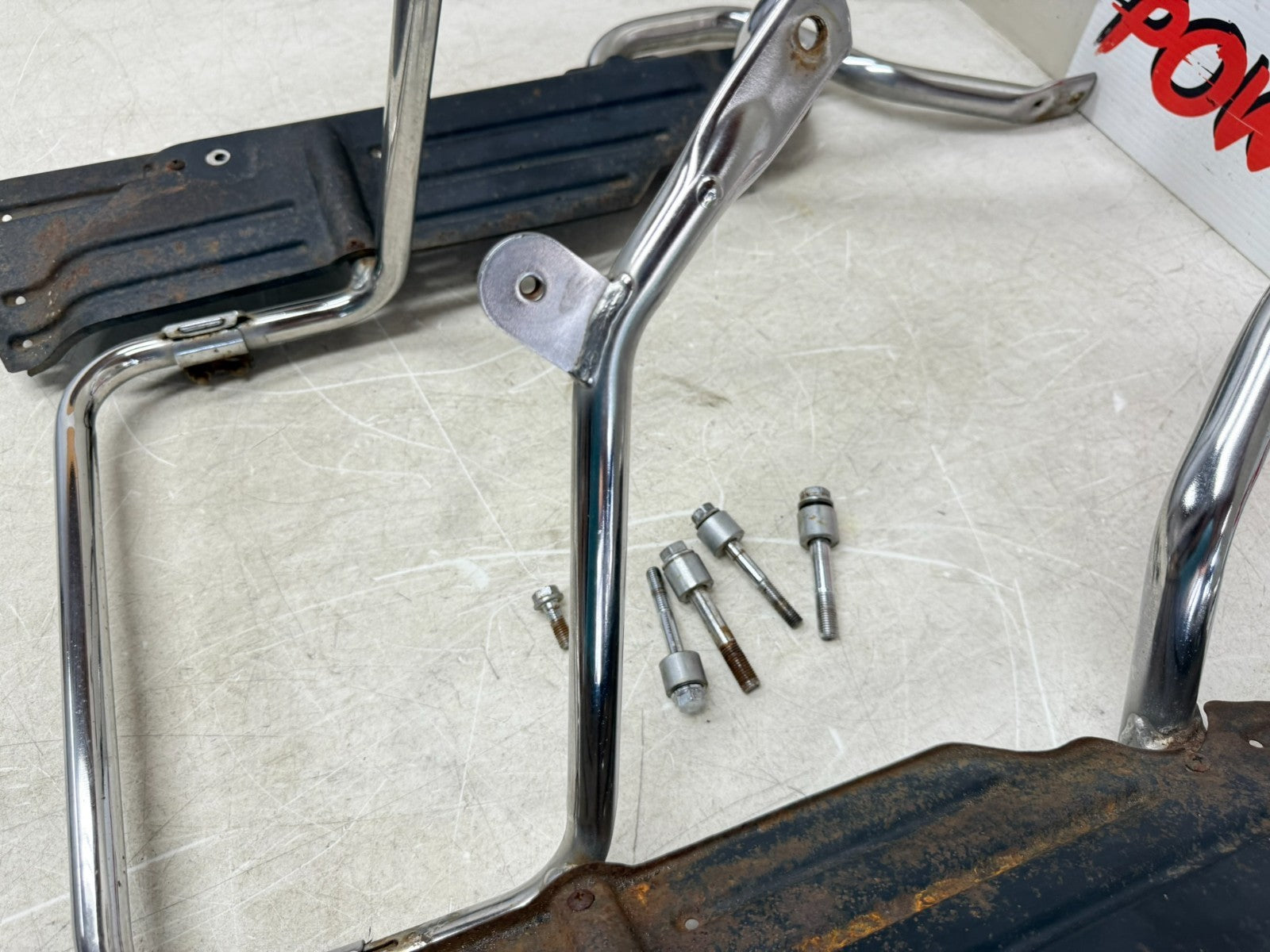 2001 HONDA VALKYRIE INTERSTATE Saddlebag Left Right Mount Bracket + Hardware