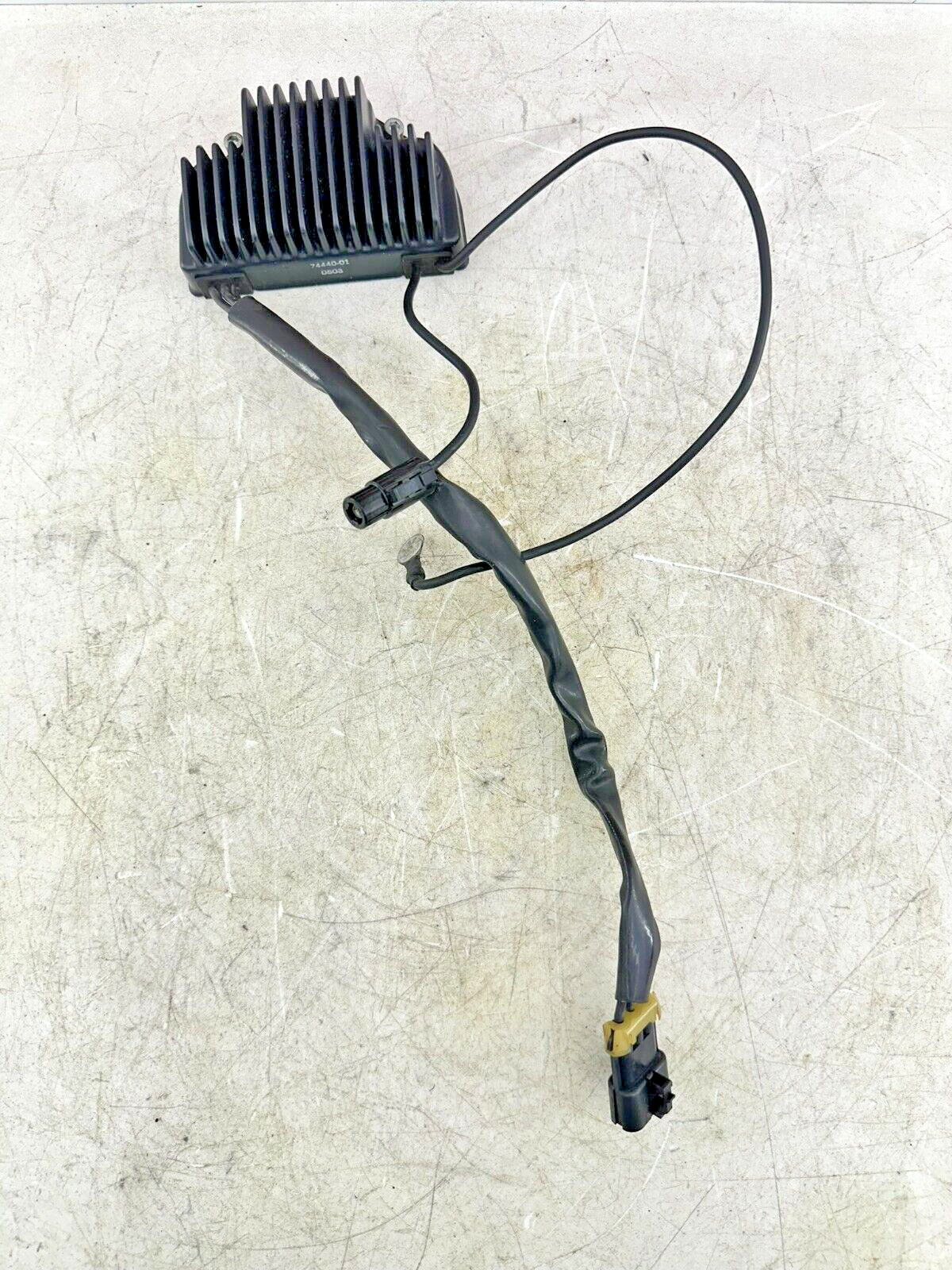 2003 Harley Davidson V Rod VRSCA OEM HD Voltage Regulator 74440-01
