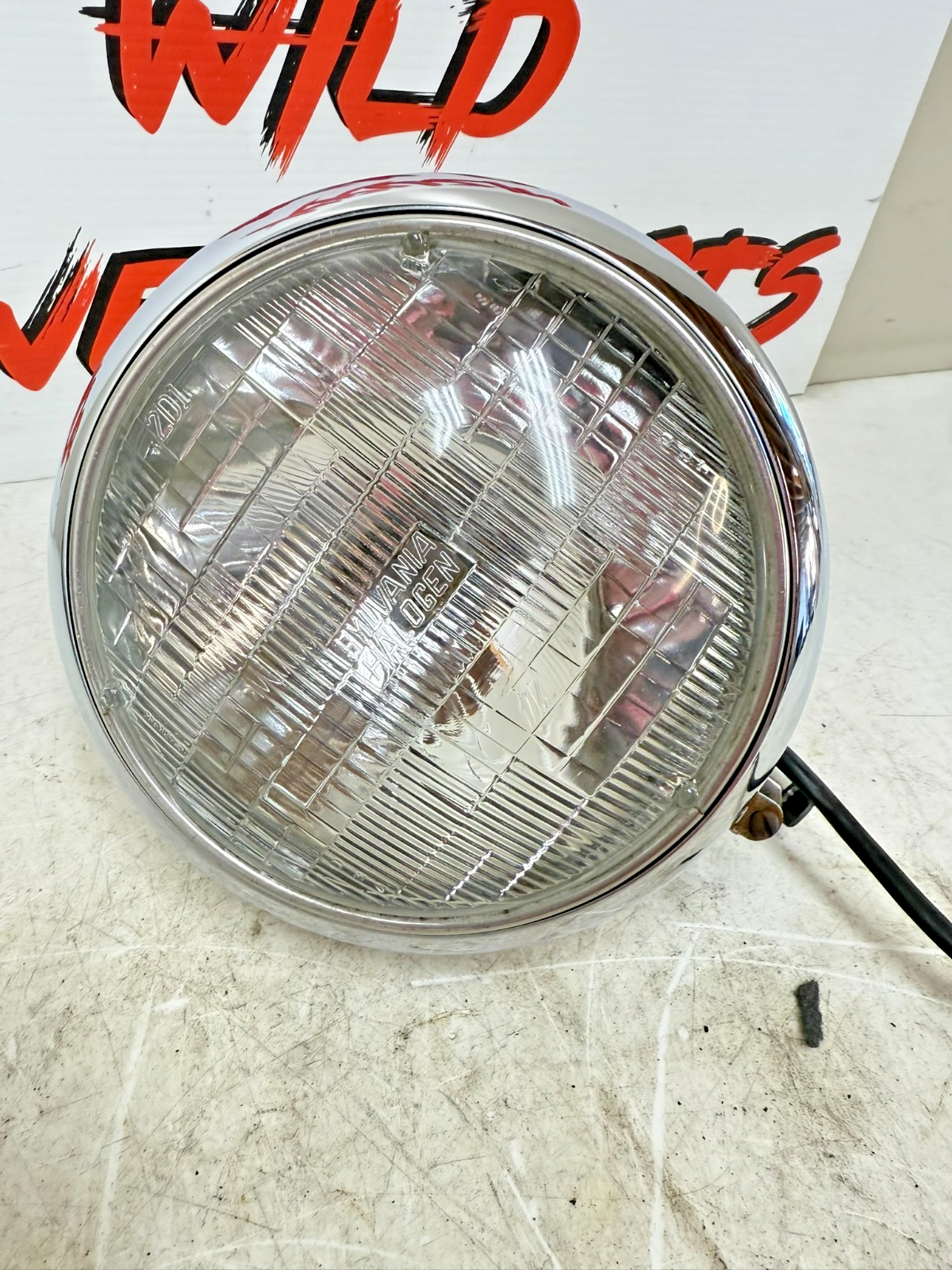 1997 HARLEY DAVIDSON SOFTAIL 8" OEM HD Chrome Headlight Housing Mounting Bracket