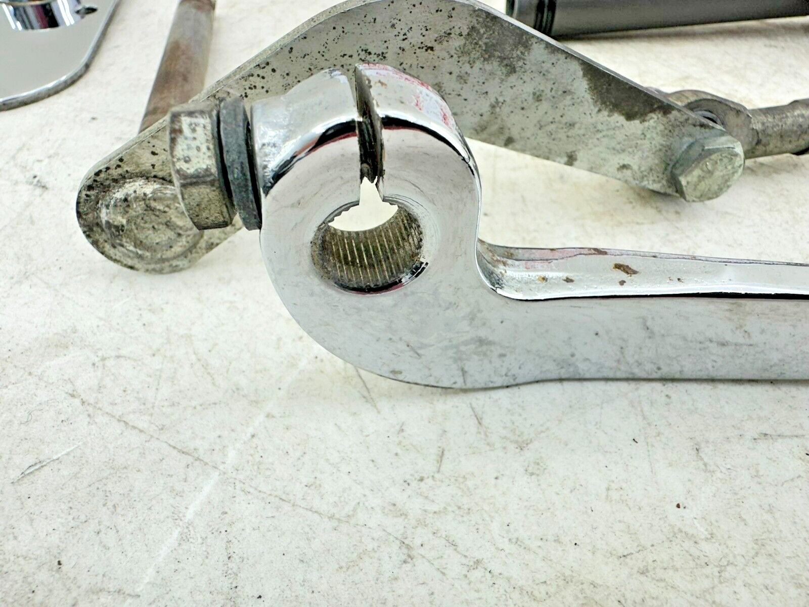 2002 HARLEY DYNA LOW RIDER OEM HD Mid Controls Shift Lever Brake Pedal + Linkage