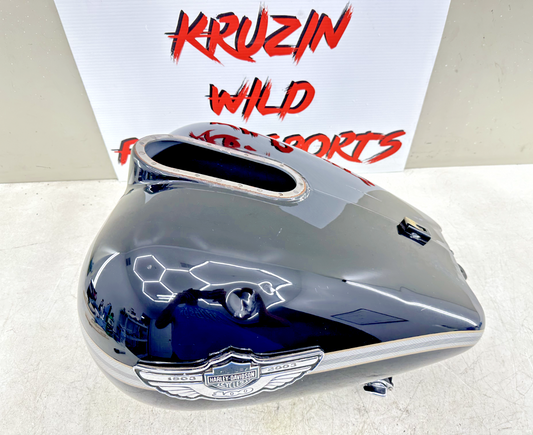 2003 HARLEY ELECTRA GLIDE  100 Anniversary Gas Fuel Tank Carburated Black