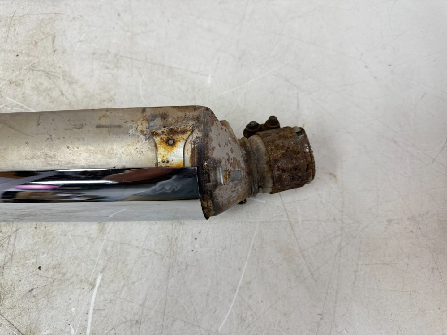 2002 Honda Goldwing GL1800 Left Exhaust Pipe Muffler Slip On Can Silencer