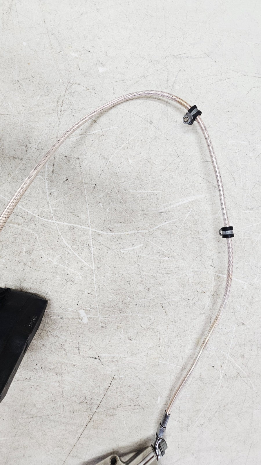 2000 HARLEY SOFTAIL DEUCE Brake Caliper Braided Hose 9/16 Chrome Master Cylinder