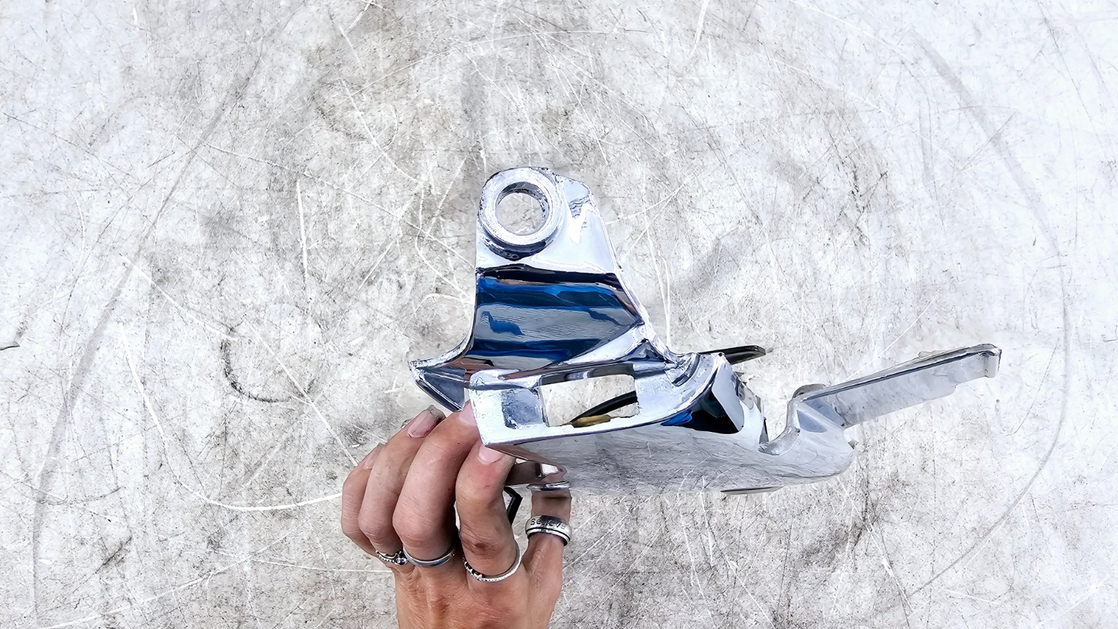 1999 HONDA VALKYRIE INTERSTATE Chrome Center Seat Lock Cover Fairing Panel