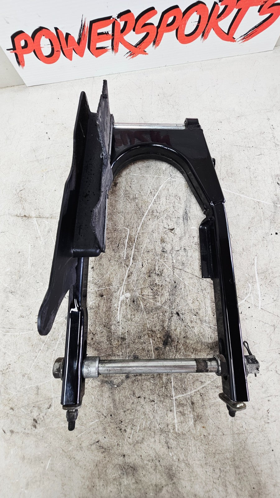 2001 Harley Davidson Sportster Swingarm Rear Fork With Axle Mounting Bolt