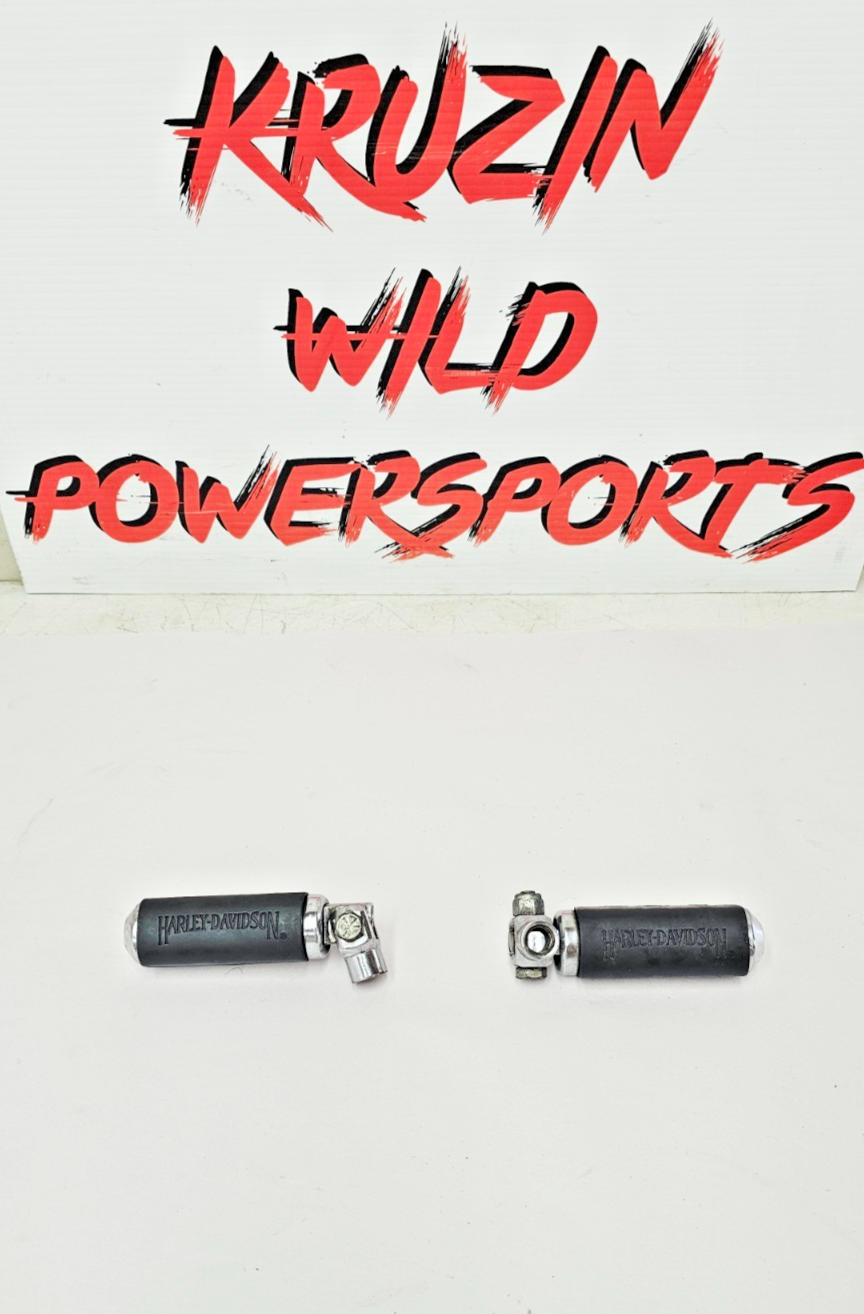 1995 HARLEY SOFTAIL FATBOY OEM Chrome Rubber Passenger Footpegs & Peg Mounts