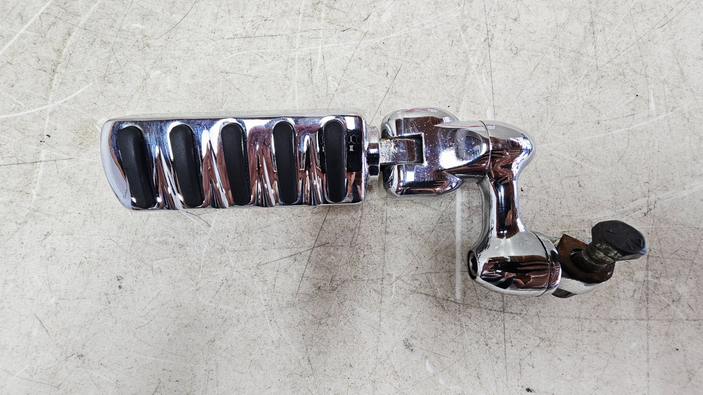 2000 HARLEY SOFTAIL DEUCE Chrome Highway Footrest Foot Pegs