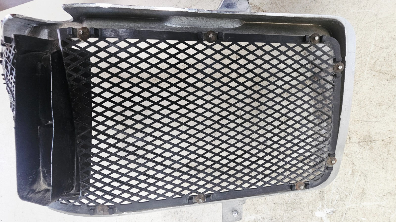 1995 HONDA GOLDWING GL1500 Front Fairing Radiator Cover Grill Grille