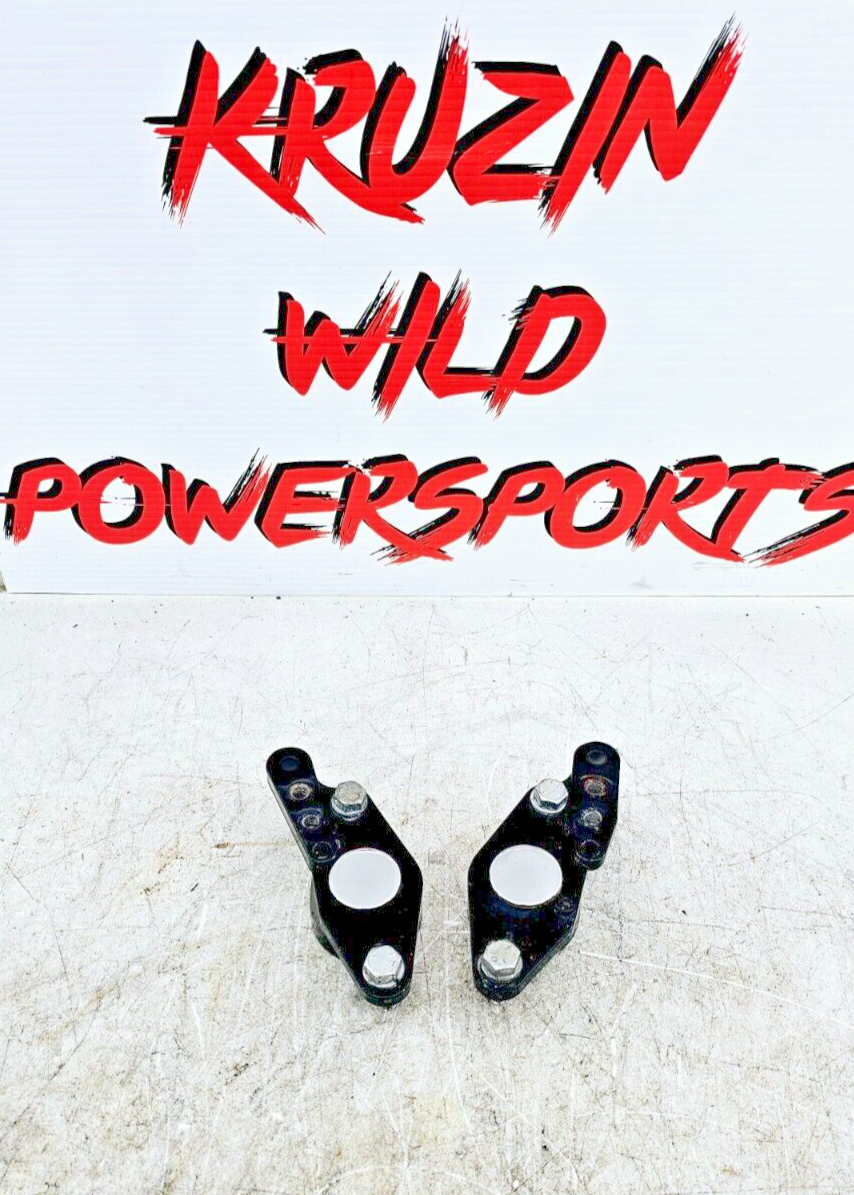 1998 HARLEY FLH ROADKING Rear Fork Swingarm Arm Mount Brackets