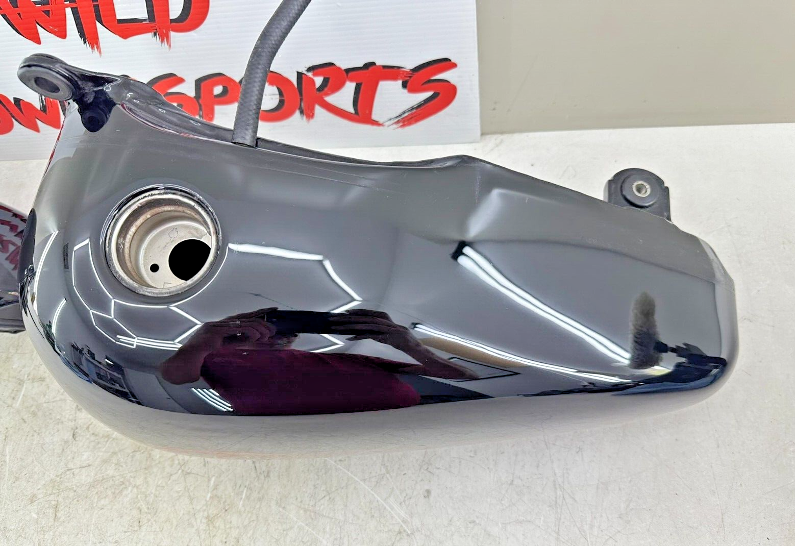 1999 HARLEY SOFTAIL OEM HD Split Gas Fuel Tank Set Beautiful!! 5.2 Gallon 