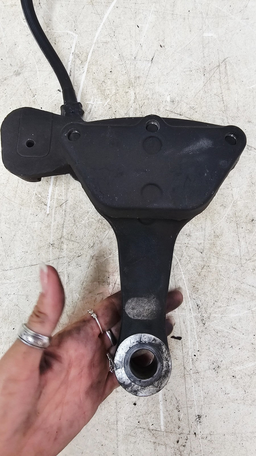 2002 HARLEY SOFTAIL Rear Brake Caliper + Line Hose Pipe