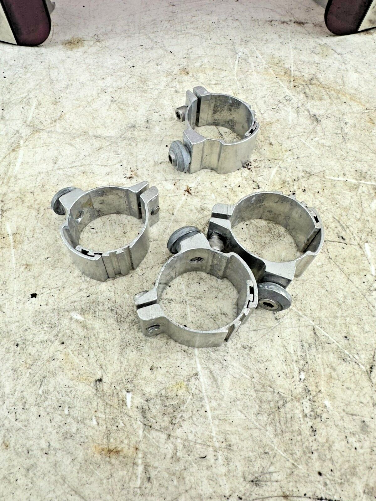 1997 HARLEY DYNA Memphis Shades Windshield + MTG Hardware Narrow Glide