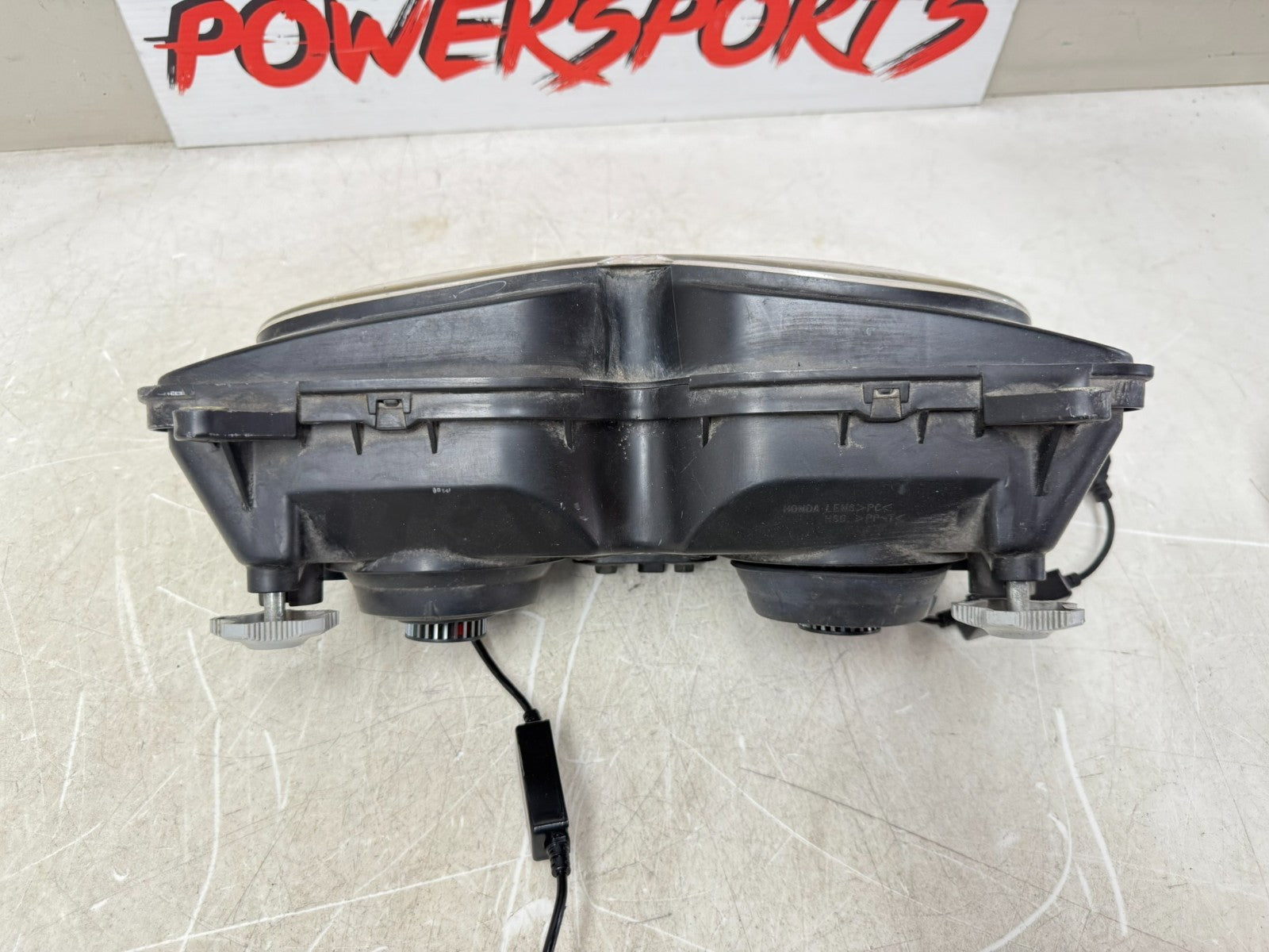 2000 HONDA VALKYRIE INTERSTATE Headlight Front Head Lamp Housing w/ Bulbs
