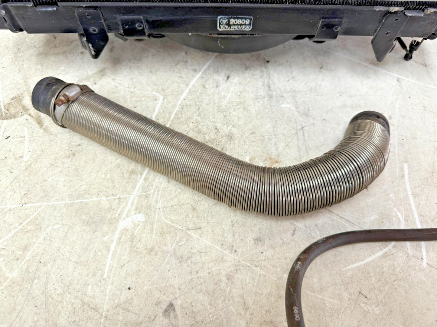 2001 HONDA VALKYRIE INTERSTATE Radiator + Cooling Fan + Hose