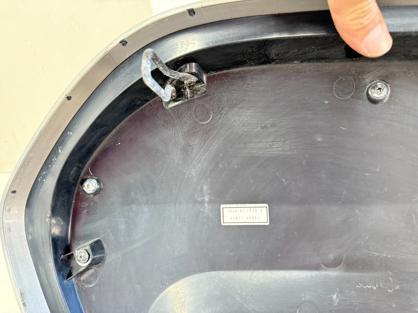 2002 Honda Goldwing GL1800 OEM Right Side Saddlebag Lid Door