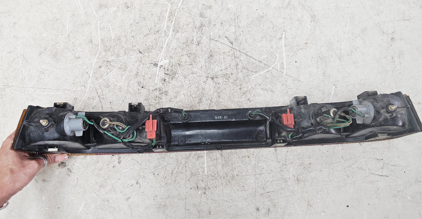1993 HONDA GOLDWING GL1500 Rear Trunk Brake Turn Signal Light Bar OEM