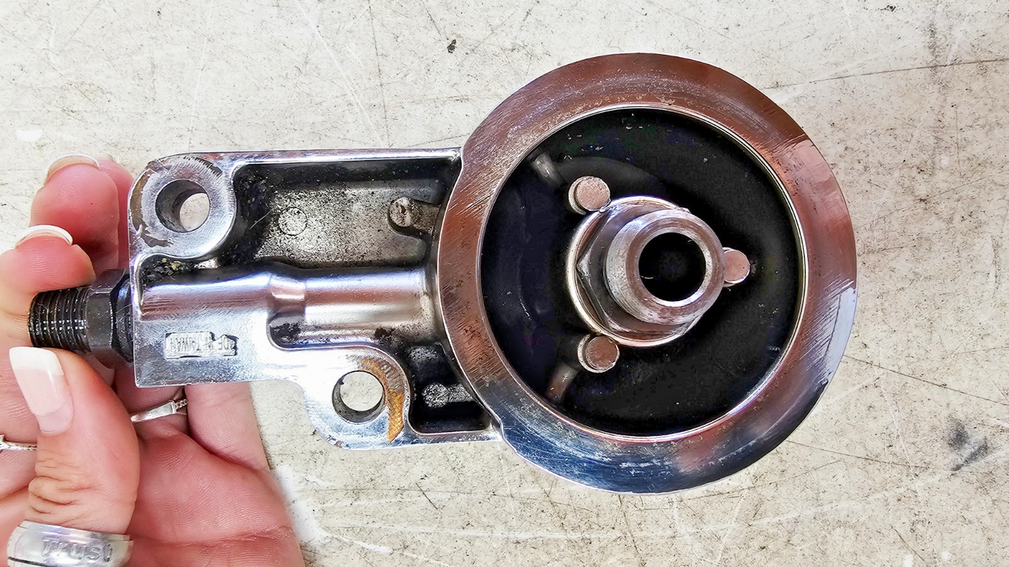 1993 HARLEY SOFTAIL Chrome Engine Motor Oil Filter Mount
