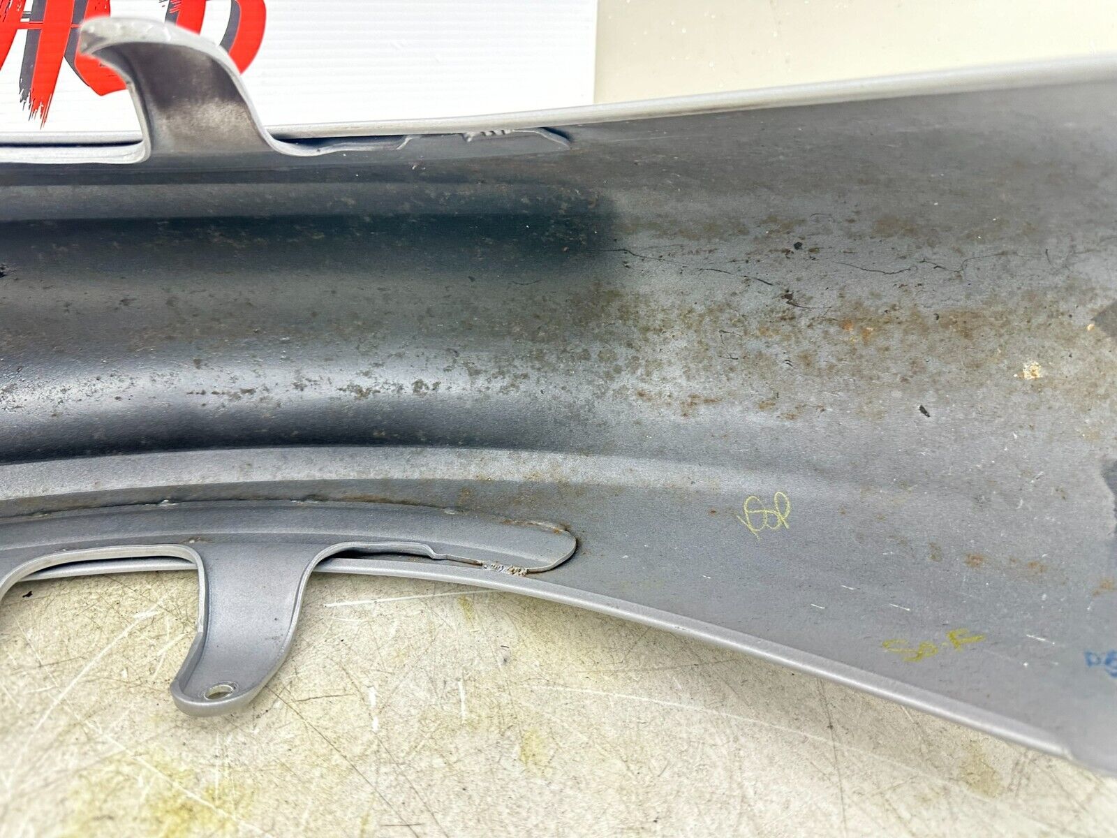 2005 Victory Kingpin OEM Front Fender