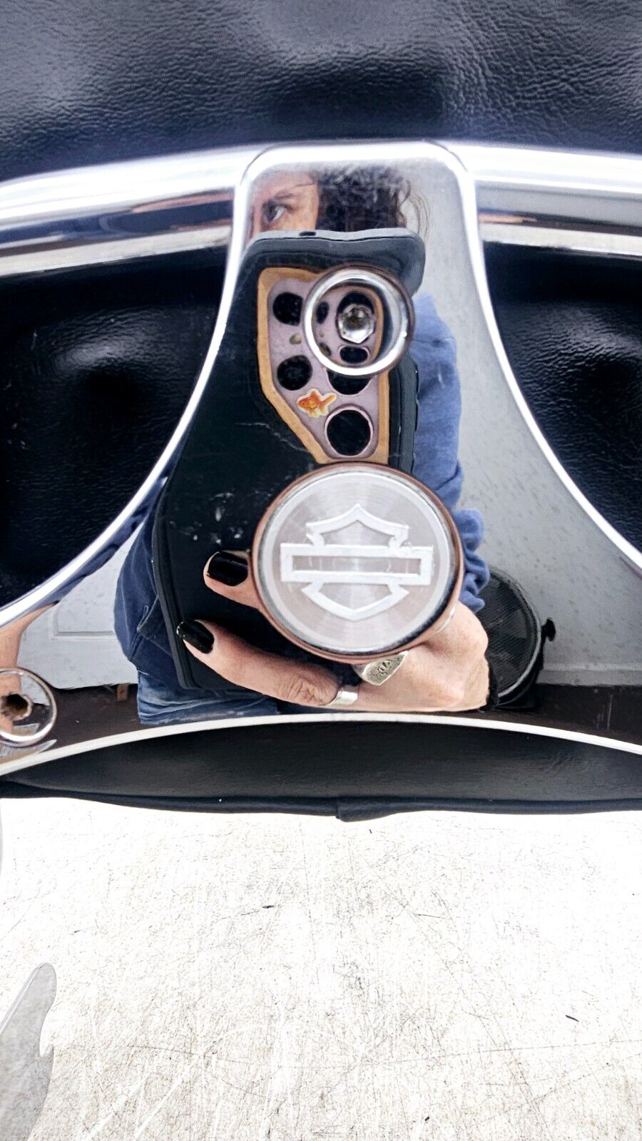 1998 HARLEY FLH ROADKING Quick Release Sissy Bar Passenger Backrest Pad