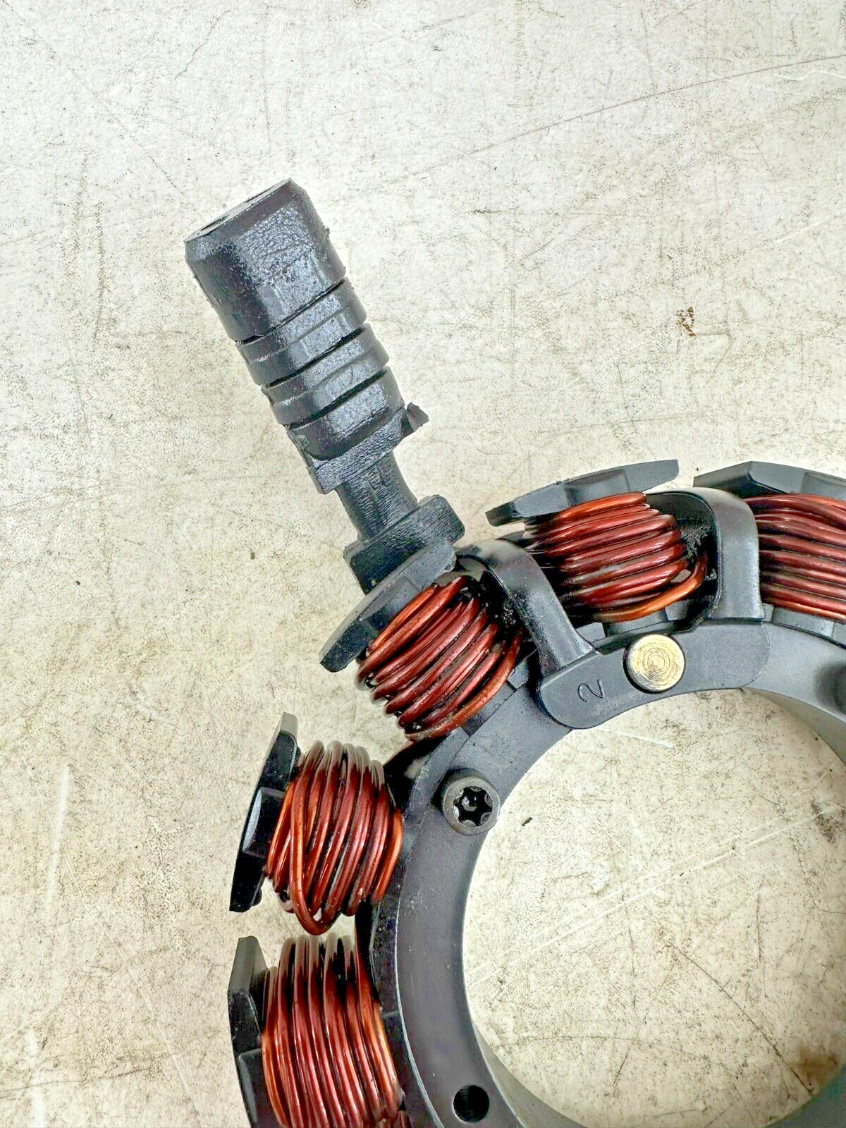 1999 HARLEY SOFTAIL OEM HD Stator Charging System Alternator