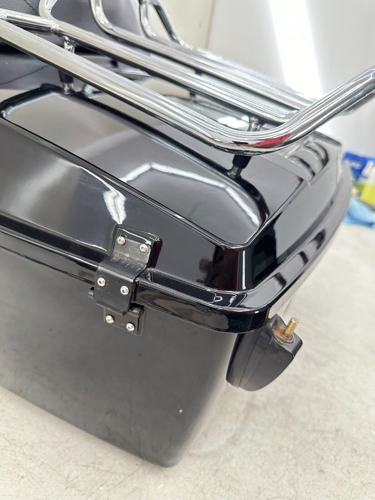 2003 HARLEY ELECTRA GLIDE classic Trunk Top Box W/ Luggage Lock + Key