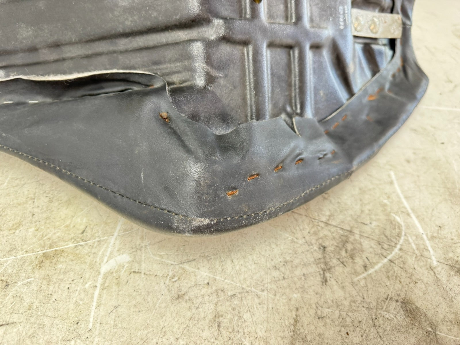 1997 HARLEY DAVIDSON SOFTAIL Gun Slinger OEM Driver Seat Saddle 2 Up 