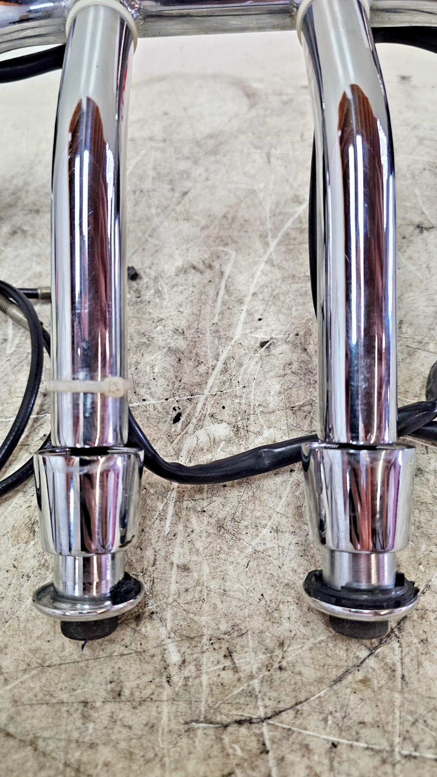 1990 Harley FXR FXRT FXRD FXRS FXLR FXRC Chrome Drag Bars 8" Risers Hand Control