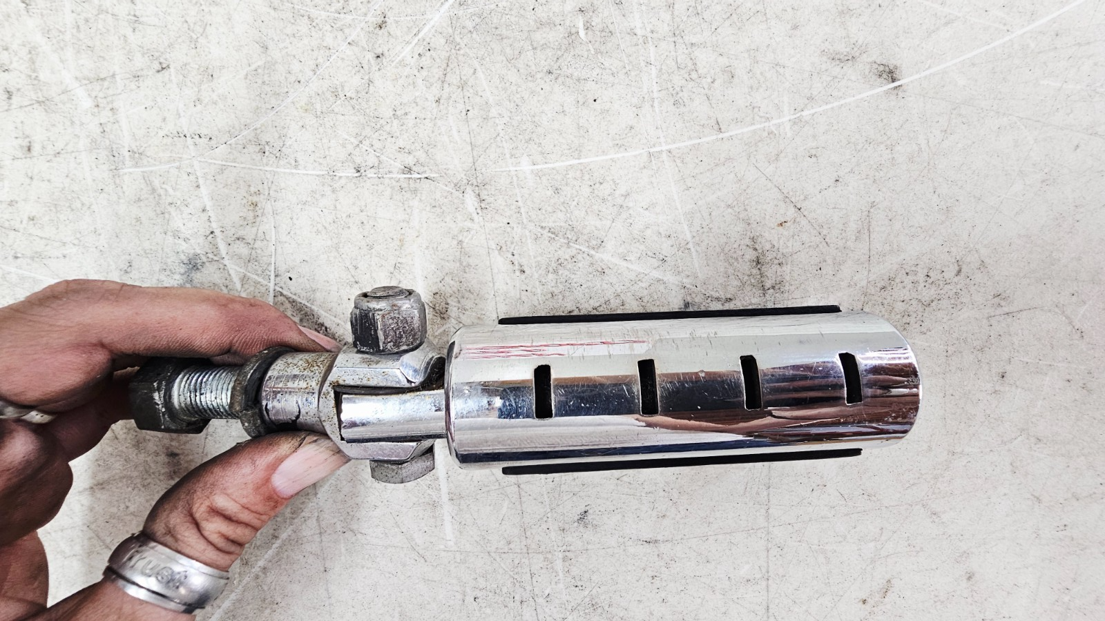 1990 Harley FXR FXRT FXRD FXRS FXLR FXRC Chrome Passenger Footpegs & MTG Bracket