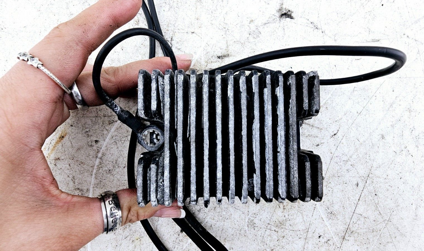1997 HARLEY SOFTAIL Battery Voltage Regulator