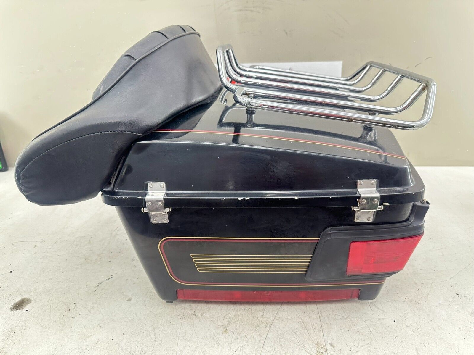 1999 HARLEY FLH ELECTRA GLIDE Black Trunk Tour Pack Top Box