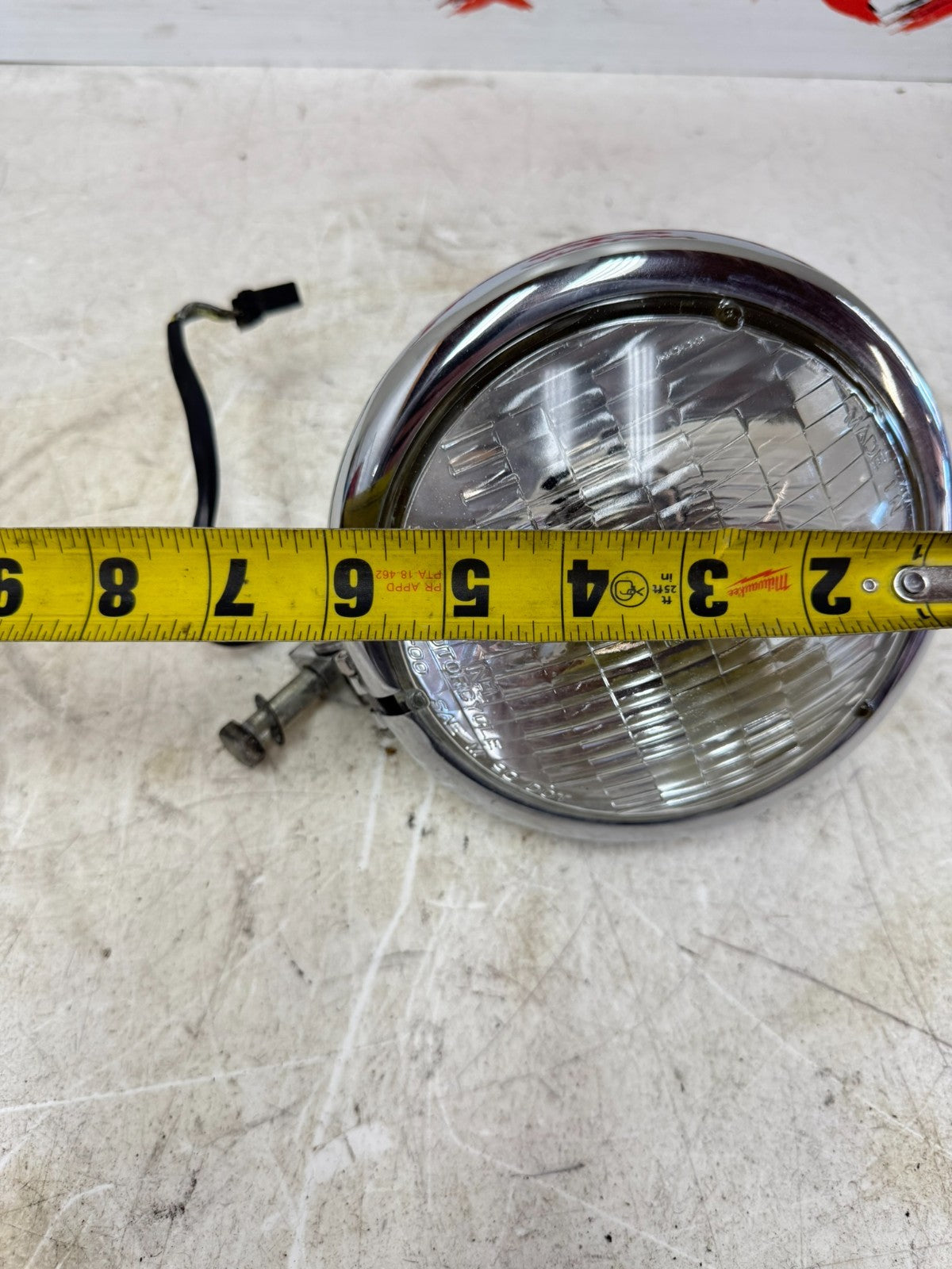 2003 HARLEY DYNA WIDE GLIDE Front Headlight Head Light Lamp
