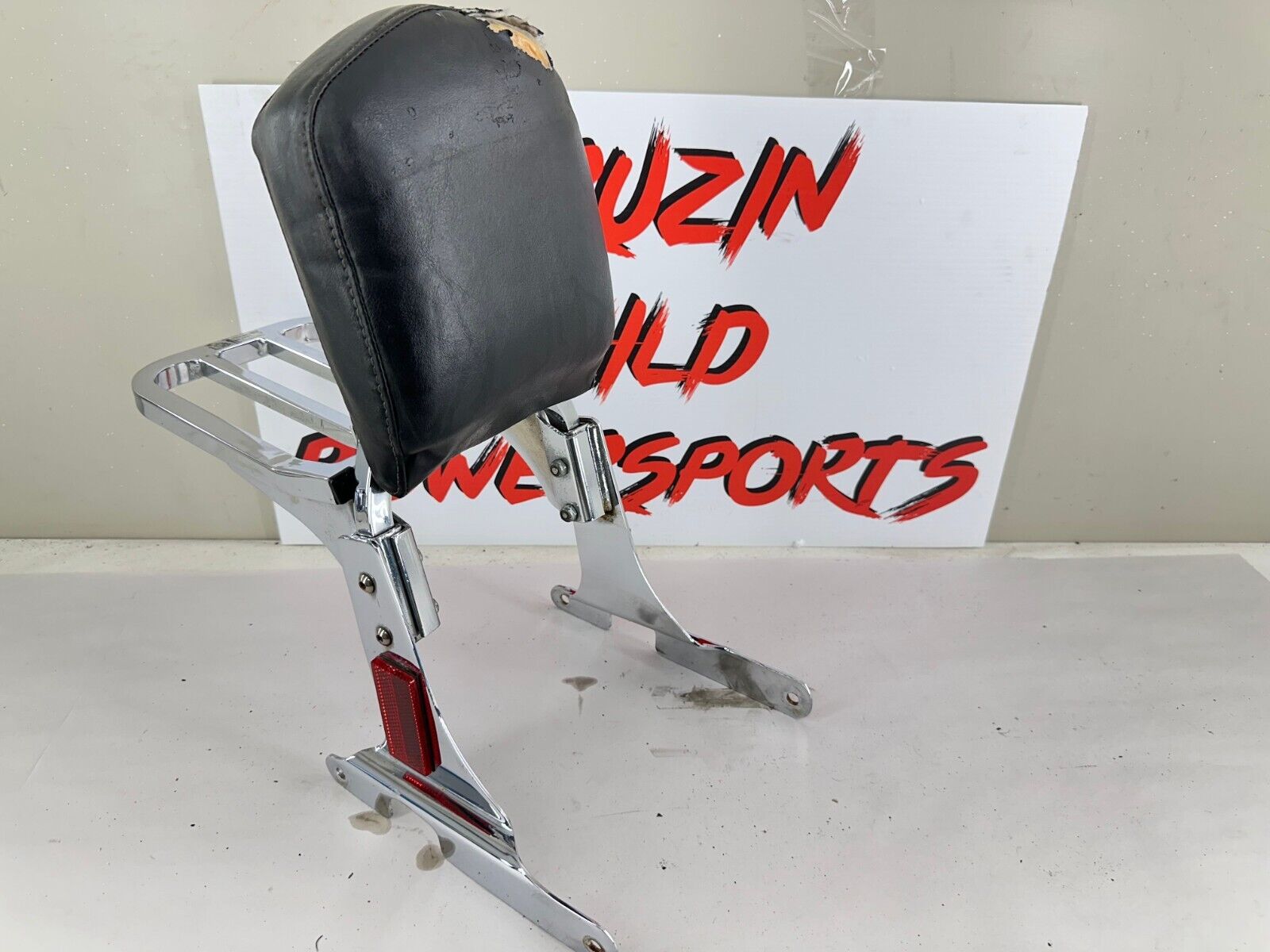 2003 Harley Davidson Sportster Rear Passenger Backrest Sissy Bar + Luggage Rack