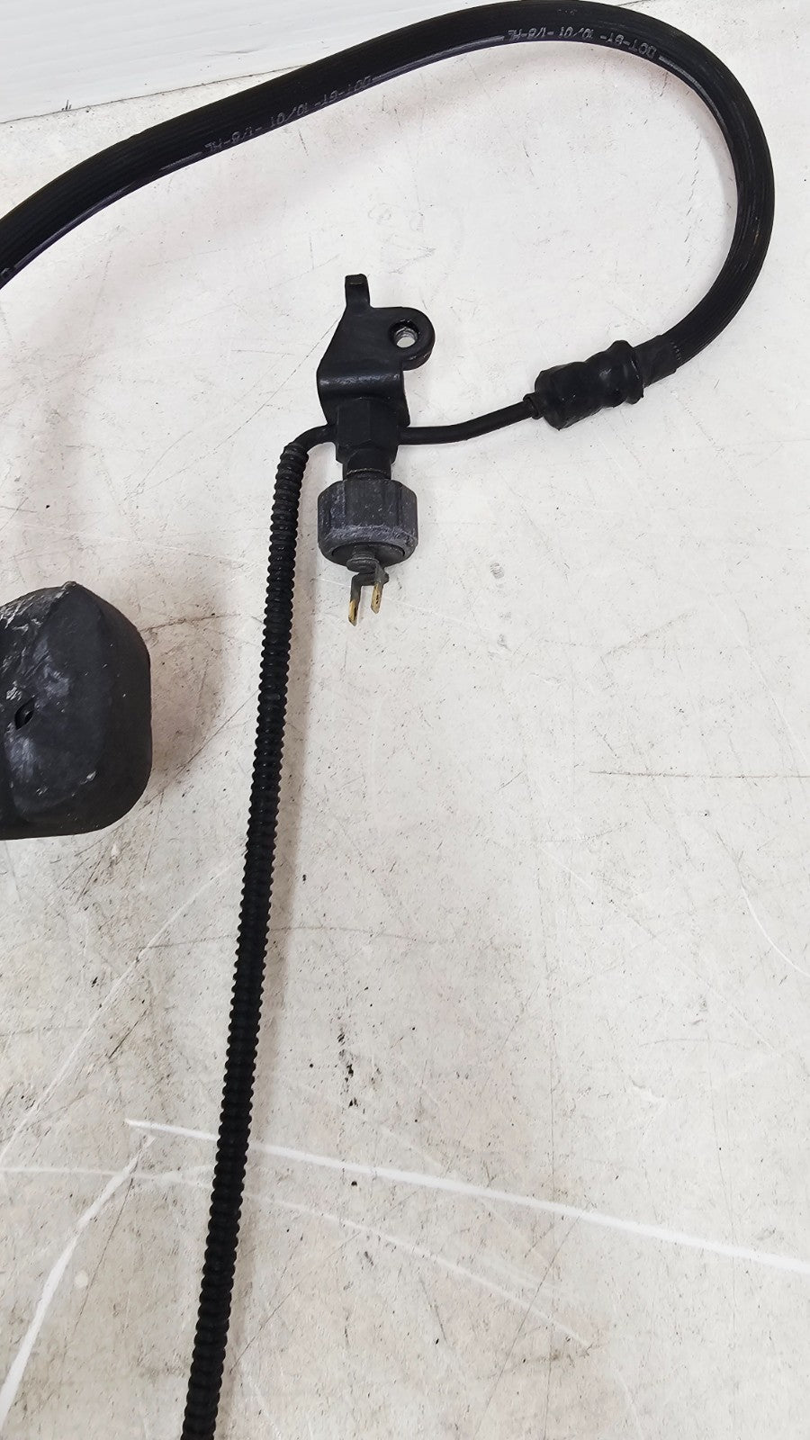 2002 HARLEY SOFTAIL Rear Brake Caliper + Line Hose Pipe