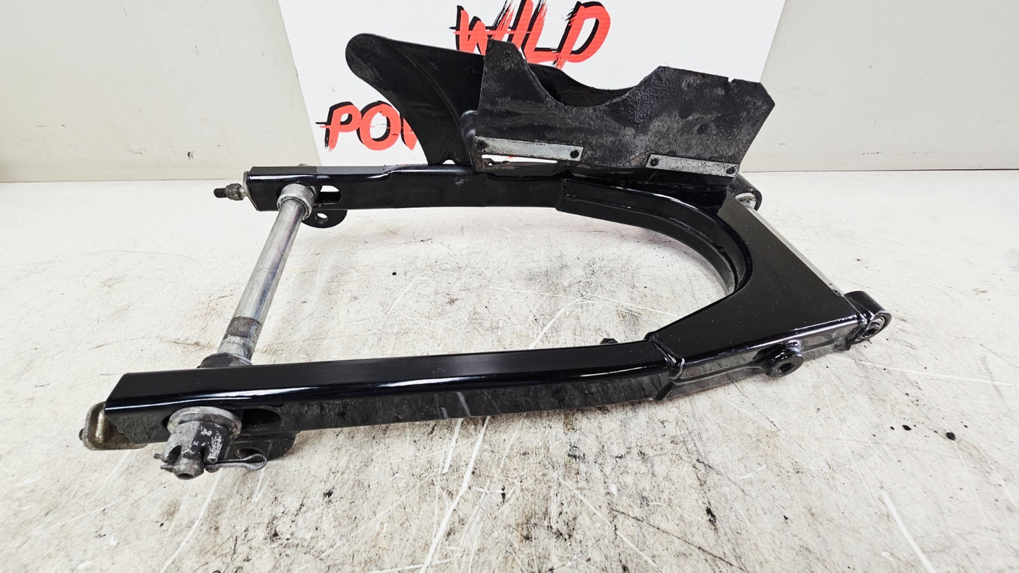 2001 Harley Davidson Sportster Swingarm Rear Fork With Axle Mounting Bolt