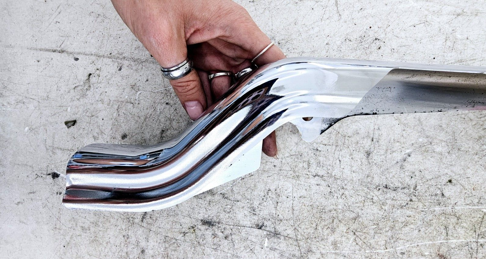 1998 HARLEY FLH ELECTRA GLIDE Chrome Rear Frame Strut Arm Cover Guard