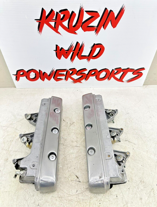 2004 Honda Goldwing GL1800 Right Left Valve Head Cover Case