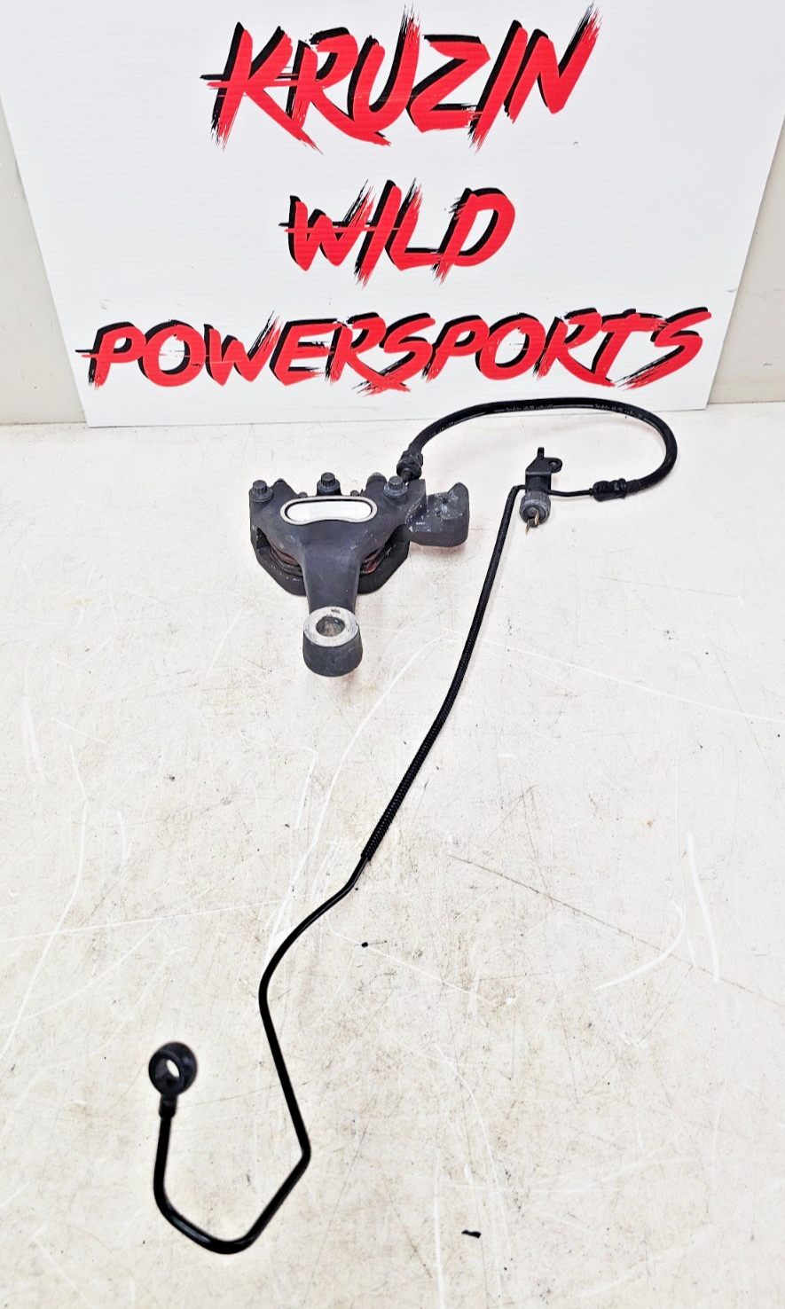 2002 HARLEY SOFTAIL Rear Brake Caliper + Line Hose Pipe