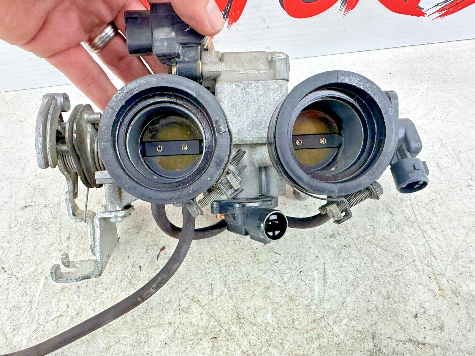 2004 Honda Goldwing GL1800 Throttle Body Intake Manifold