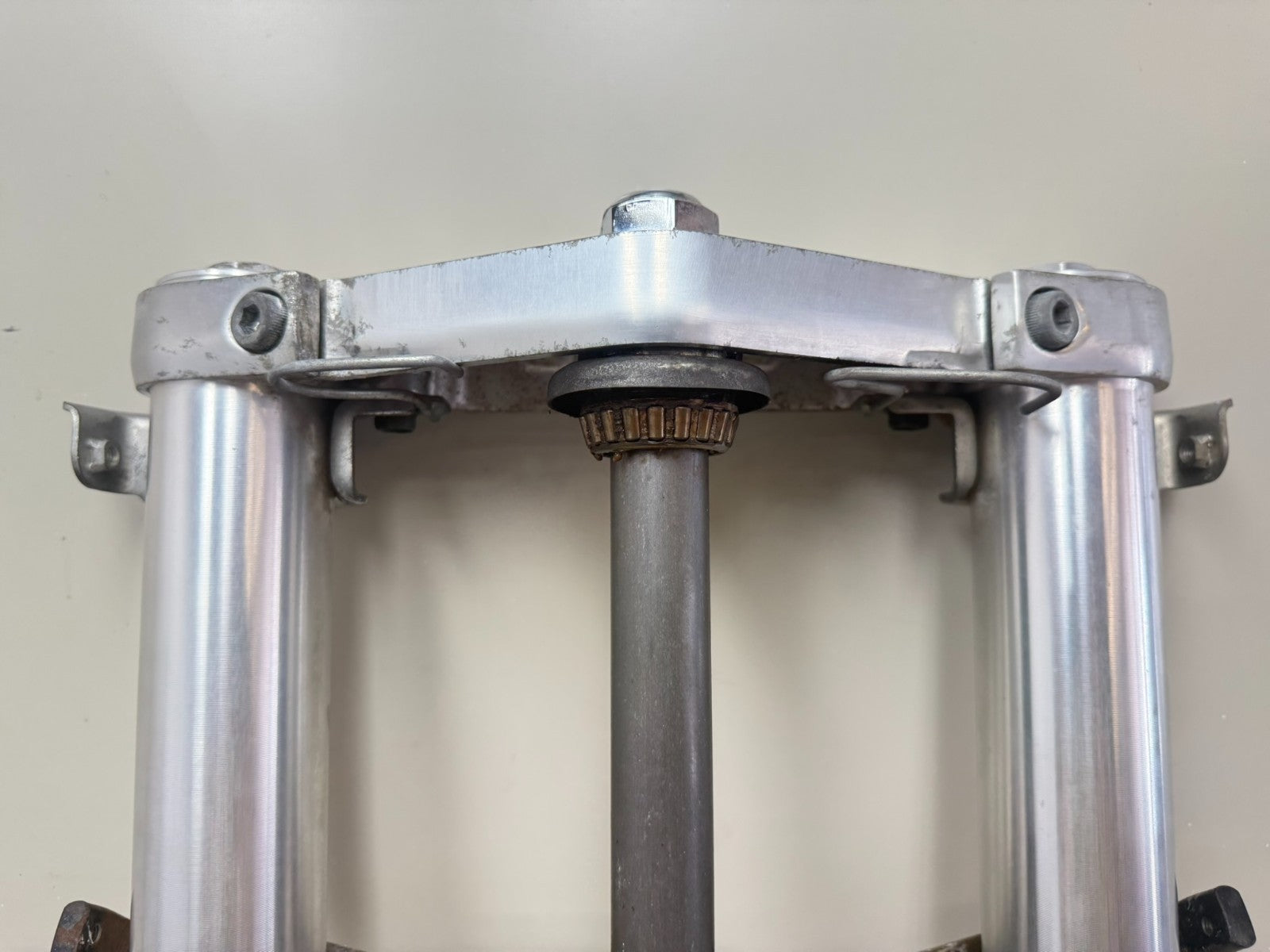 2001 HONDA VALKYRIE INTERSTATE Front End Forks Triple Tree Clamp Straight