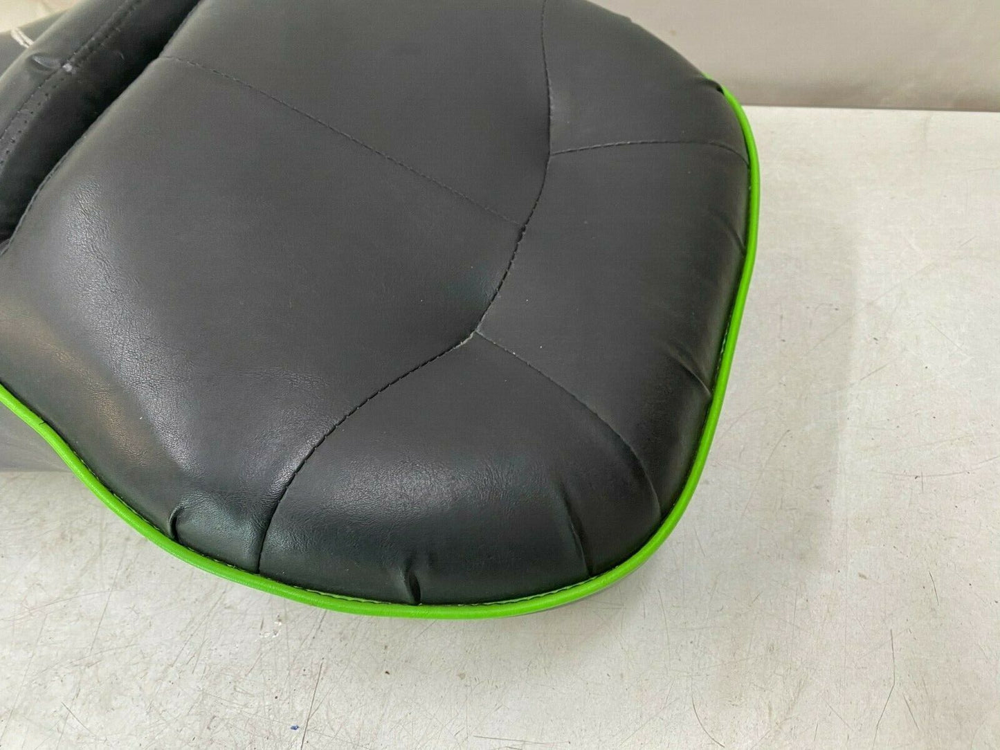 2002 HARLEY DAVIDSON FLH Electra Glide OEM HD Seat Saddle 2 UP Driver Passenger