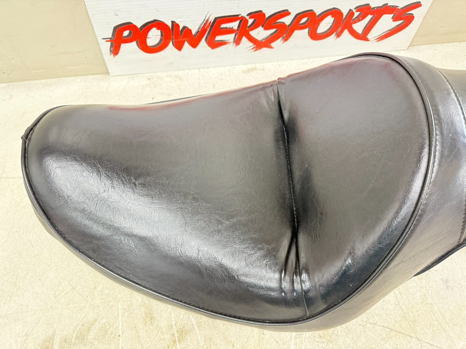 2003 HARLEY DYNA WIDE GLIDE Front Driver Passenger Seat Saddle NO RIPS HOLES